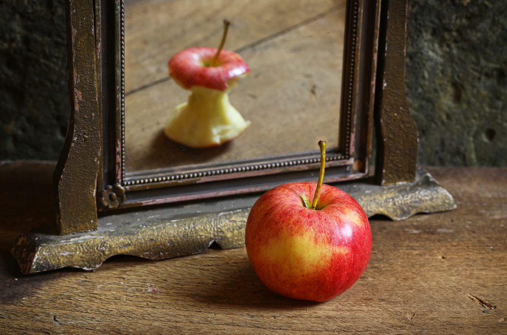 apple mirror