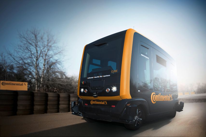 Continental will ein Robo-Taxi samt Lieferroboter nutzen, um den Warentransport zu revolutionieren.