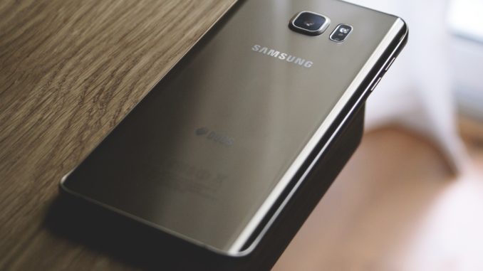 Samsung und LG Electronics fahren auch am Smartphone-Markt für 2018 Verluste ein.